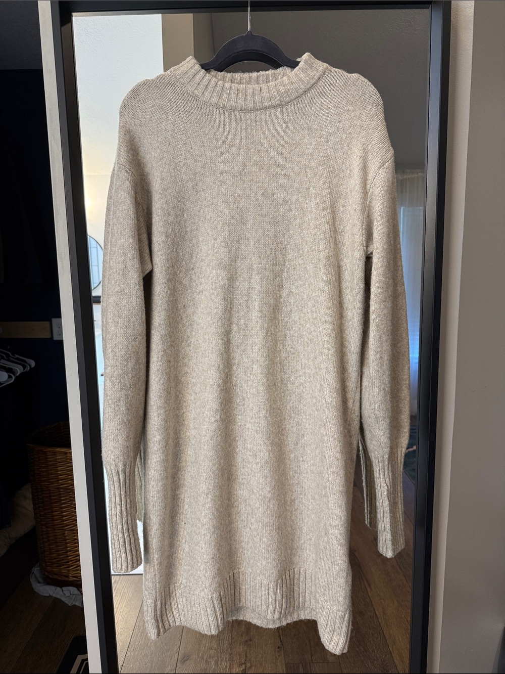 H&M Cream Crewneck Longline Sweater